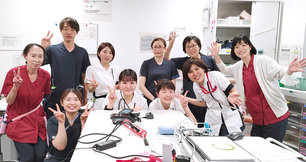 5階救急病棟集合写真