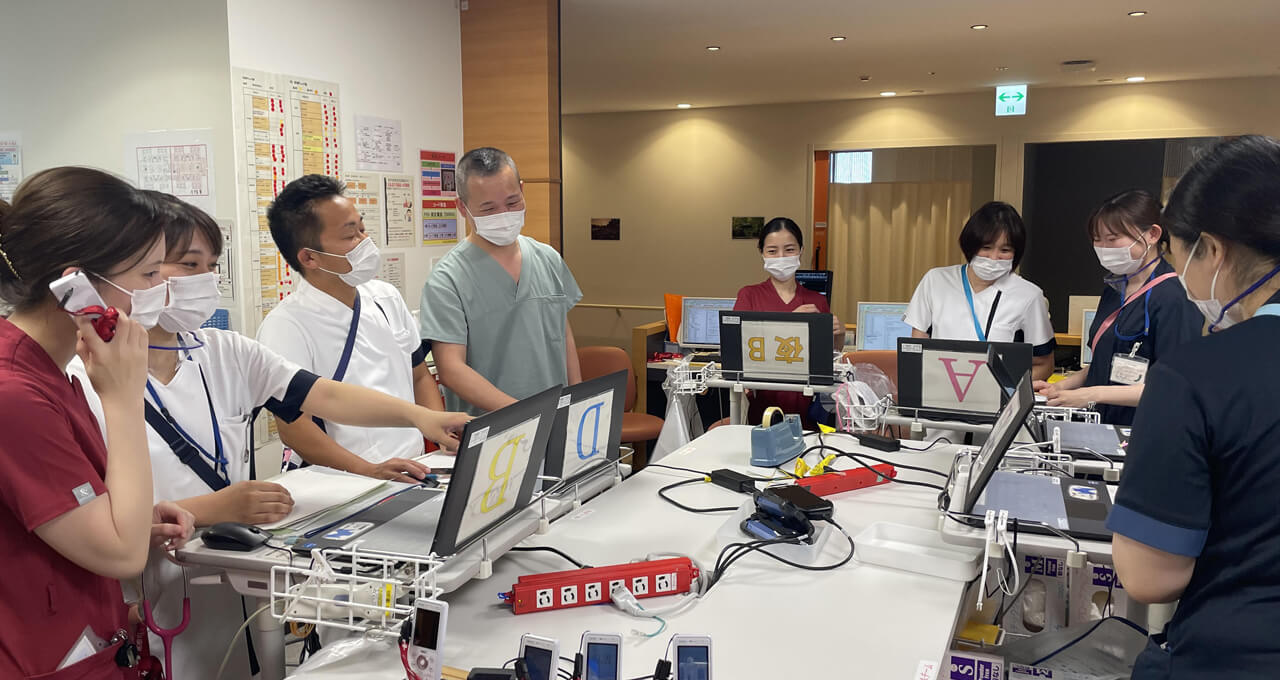 9階東病棟(呼吸器外科、呼吸器内科、整形外科、消化器内科、ER総合診療科)の日常写真